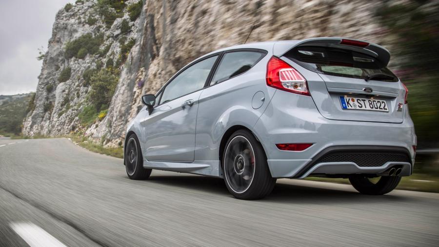  Ford Fiesta ST200 by Mountune 2016 года  (фото 9 из 10)